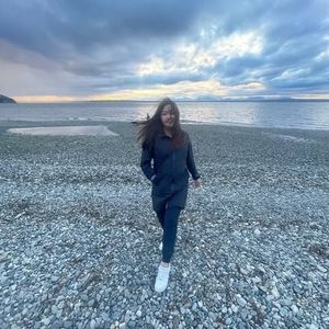 Meet your Posher, Tenzin